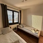 Losonci Сasa de vacaciones Nesvady