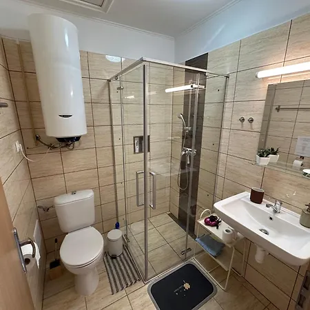 Apartmanovy Dom Losonci Holiday home *